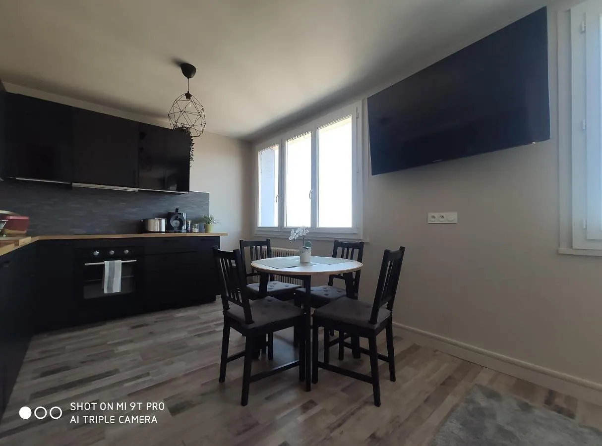 Le Majestic Ideal Famille, Entreprise, Proximite Centre, Fac Jean Monnet Apartment Saint-Etienne   Saint-Etienne (Loire)