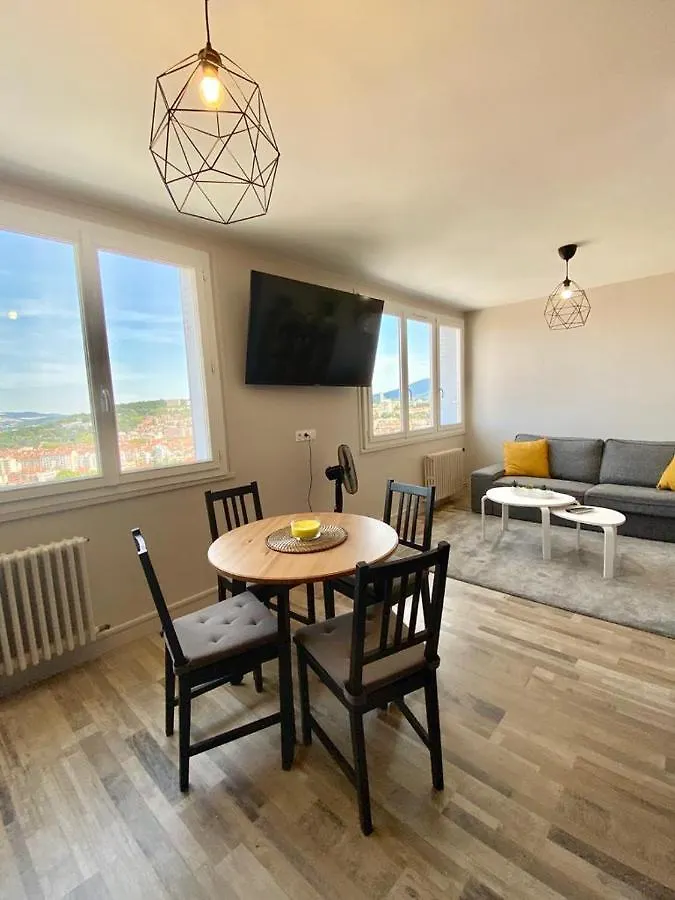 Le Majestic Ideal Famille, Entreprise, Proximite Centre, Fac Jean Monnet Apartment Saint-Etienne  0*, Saint-Etienne (Loire) France